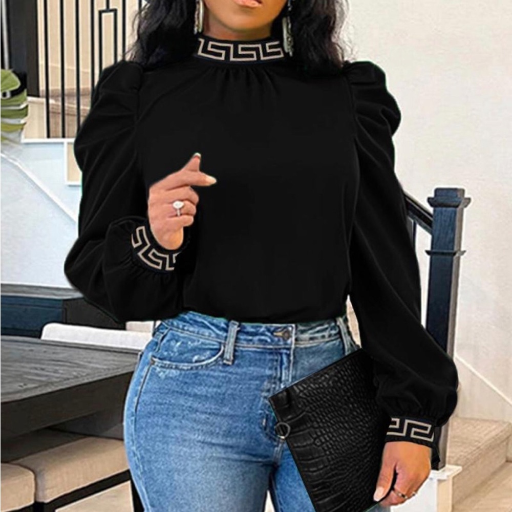Geometric Print Puff Sleeve Top